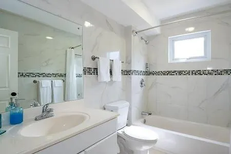 Hospitality Expert Cha3 - Pool Beach Hip-Strip Montego Bay