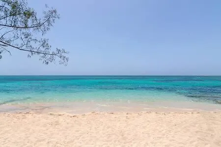 Hospitality Expert Cha3 - Pool Beach Hip-Strip Montego Bay Lejlighed